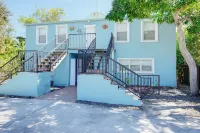 #A - Thoughtfully Curated Condo near Beach + DT