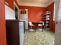 3 bedroom Jugendstilwohnung near the castle
