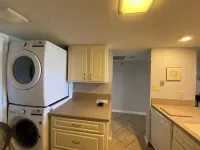 Great Oceanfront Condo with Pools, Clay Courts, WiFi, and more