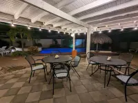 Huge Villa!Walk to Beach, Casinos, and Restaurants.Private Pool & Swim-up Bar.