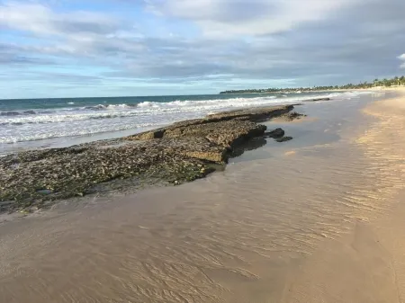 Beautiful house in Tamandaré Beach for your holidays or family weekend Отели рядом с достопримечательностью «Carneiros Beach»