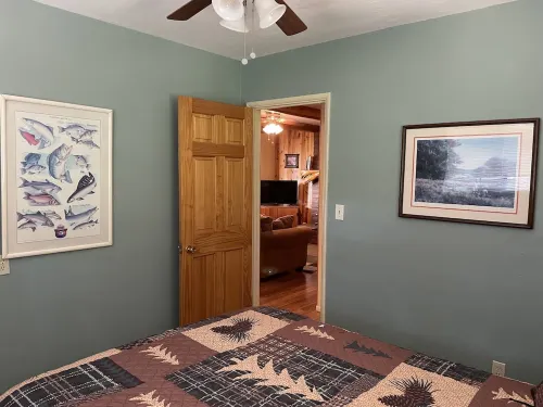 Rustic 2 Bedroom Cabin 1 in a Peaceful Forest! Hotels in Pinetop-Lakeside