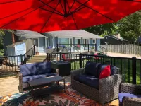 Moira Lake - Lake Front Family Cottage - All Season Oasis
