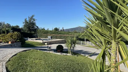 Quinta D 'Arroteia_Montion Отели в г. Меруфе