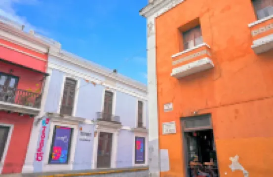 Deluxe Ocean View Studio with Free Parking & Pool