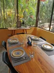 Quiet Hideaway Near Black Sand Beach, 3 bedrooms, 3 bathrooms. Sleeps 6 adults.