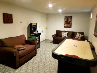 Beautiful Cape Home Steps to Santuit Pond /Boating, Swimming, Fishing