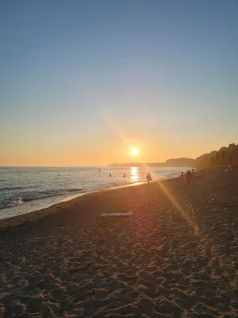 Lake House with Jacuzzi Отели в г. Порт Станли