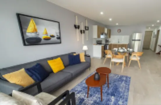 Modern and Elegant Apartment In The Escalon Residential Area