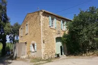 Independent MAS in the middle of vineyards in St Pons de Mauchiens, 10 km from Pézenas