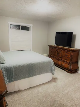 Mia’s Place - Modern Space near airport and 1-15 Отели рядом с достопримечательностью «Мелалейка Филд»