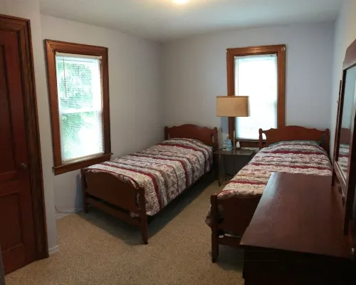 Charming Lakefront Cottage On Masten lake Hotels in Mamakating