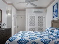 Luxury penthouse apartment on exclusive Sugar Hill resort with beach club access Hotels in Mount Standfast