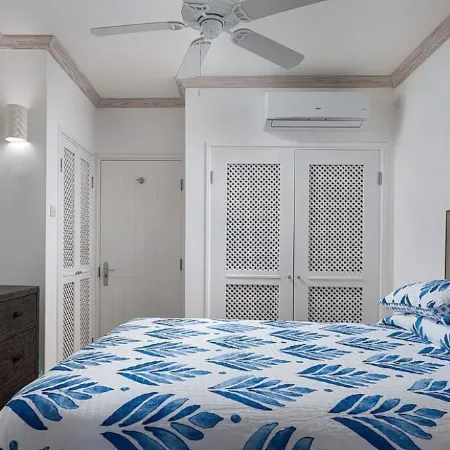 Luxury penthouse apartment on exclusive Sugar Hill resort with beach club access