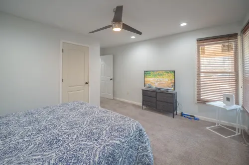 Eclectic 3-bedroom house in welcoming College Park