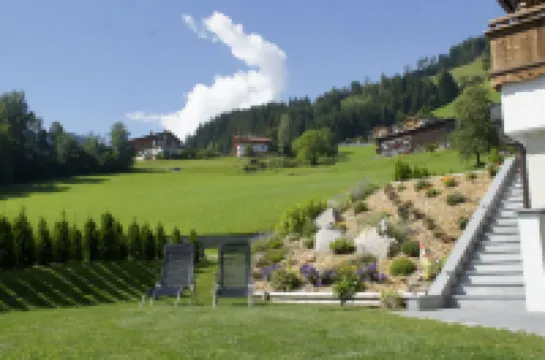 Mountain chalet for holidays with family and friends in the Zillertal