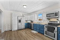 BH Beach House Hotels in Prince County