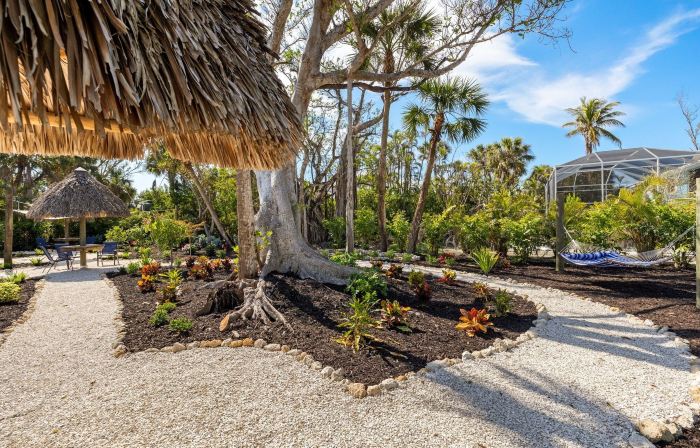 Driftwood Inn