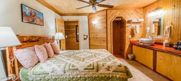 Inn at the Art Center Hotels in San Angelo