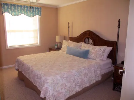 Sunrise Beach Villas #2.. Oceanfront Villa Отели в г. Остров Парадайз