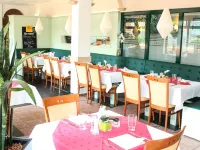 Suite Hotel Leipzig Hotels near Engelsdorf