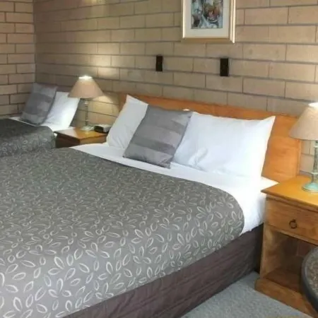 Rippleside Park Motor Inn