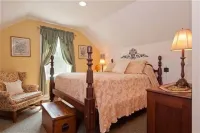Alpine Haus Bed & Breakfast Inn Hotel di Warwick