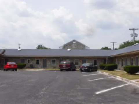 Blue Ridge Motel Hotels in Warren County