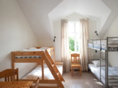 隆內比·布朗斯帕·凡卓赫住宿加早餐旅館 隆內比酒店