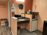 Budget Motel Отели в г. Лойола