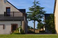 Logis Hôtel la Ferme du Blanchot Hotels in Savenay