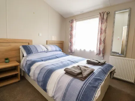 Rosella 38 Отели в г. Моркамбе