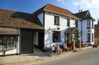 The Plough Inn Hotels in Dorking