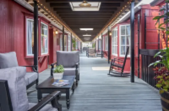Napa Valley Railway Inn Hotels in Yountville