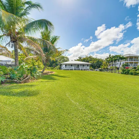 Hilo Oasis - 32 Mi to Volcanoes National Park!