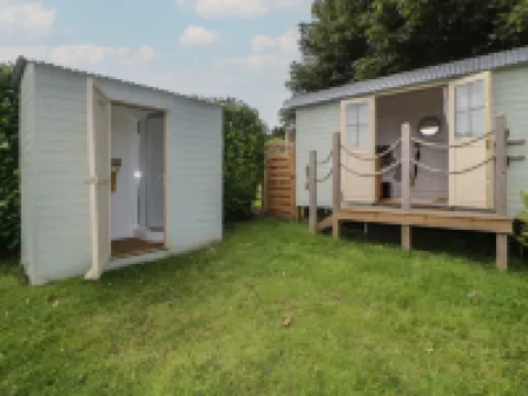 フローラズ ハット ルーのホテル