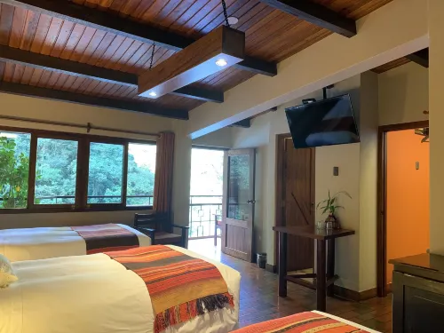 Panorama B&B - Bed and Breakfasts