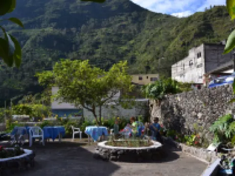 オステリア リャノビエントス バーニョスのホテル