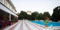Hotel Ambasador Chojny - piscina