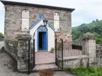 Rainforest Chapel - Homestays