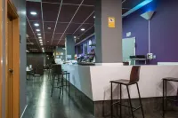 Hotel Abades Via Norte Hôtels à : Miranda de Ebro