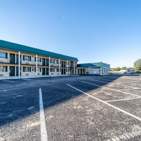 Dothan National Golf Club and Hotel