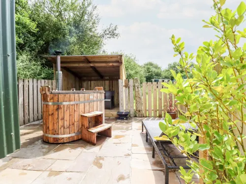 Bramble Hotels in Saint Kew