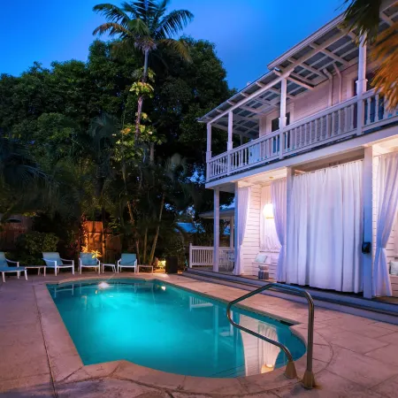 Coco Plum Inn
