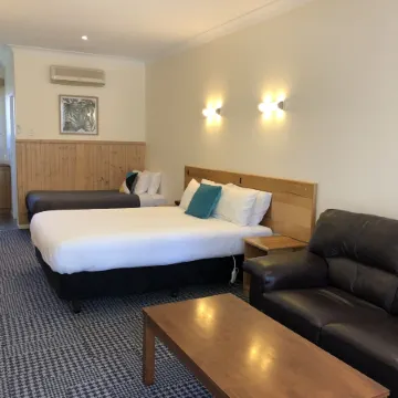 Bright Avenue Motor Inn