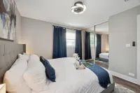 Charming Contemporary Family Home 3 Bedroom Home by RedAwning