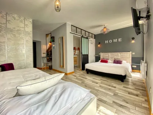 Hôtel le P'Tit Monde Hoteles en Auriac-du-Périgord
