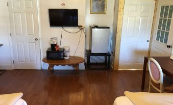 Dixie Plaza Hotel