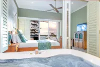 Avocado Sunset Bed & Breakfast Hotels in Wongawallan
