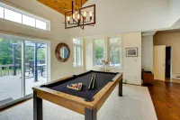 'The Mountain House:' Windham Retreat w/ Hot Tub! - Homestays